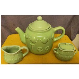 Vintage Cracker Barrel Spring Green 3 Piece Mini Tea Set